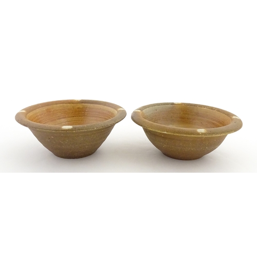 190 - A pair of Tim Hurn (b. 1964) studio pottery salt glazed bowls. With impressed maker's marks. Approx.... 