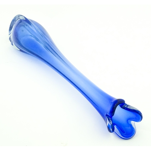 232 - A large blue glass vase of elongated swung form with flared rim. Possibly Murano. Approx. 26