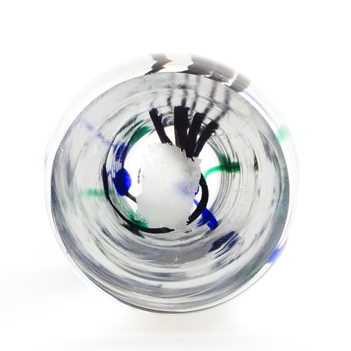 234 - Scandinavian glass: A Kosta Boda Abstracta vase designed by Vicke Lindstrand. Approx. 12