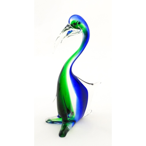 301 - A Murano style art glass bird sculpture with sommerso detail. Approx. 13 1/2