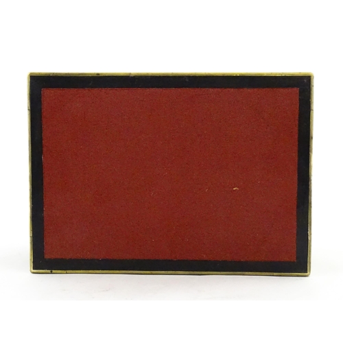 1142 - A Victorian brass bound walnut travelling vanity case / box with sprung section lower and to side, o... 