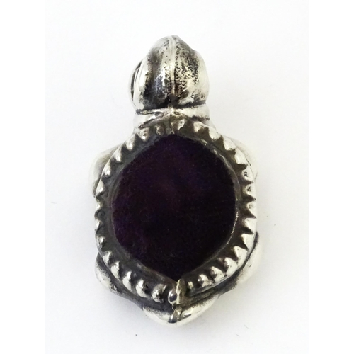 349 - A .925 silver novelty pin cushion of turtle / tortoise form. Approx. 1 3/4