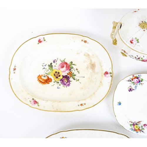 186 - A quantity of Bloor Derby wares to include serving dishes and tureen decorated with hand painted flo... 