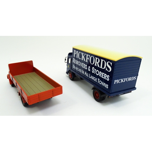 1296 - Toys: Three Corgi Toys die cast scale model vehicles comprising Corgi Classics Pickfords Scammell Hi... 