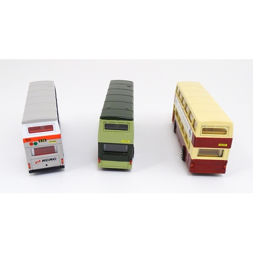 1299 - Toys: A quantity of boxed Corgi Toys die cast scale model buses / coaches comprising Corgi Classics ... 