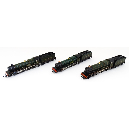 1307 - Toys - Model Train / Railway Interest : Three boxed Hornby 00 gauge locomotives comprising GWR King ... 