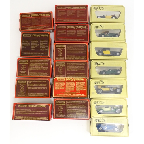 1304 - Toys: A quantity of die cast scale model Matchbox Models of Yesteryear vehicles comprising Y16 1960 ... 