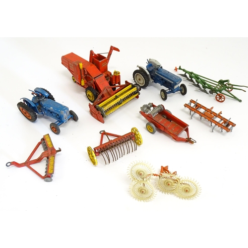 1321 - Toys: A quantity of assorted die cast vehicles to include Corgi Toys: ERF Model 44G, Dropside Traile... 
