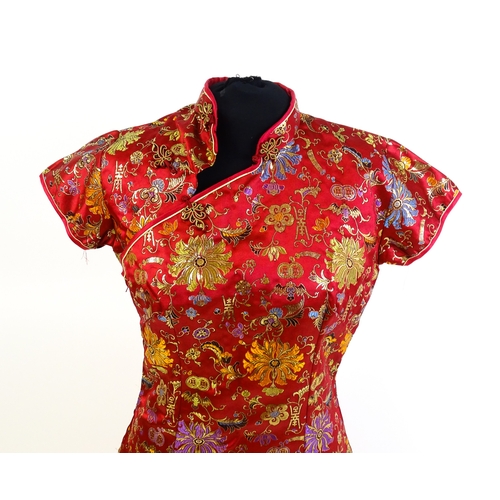 56 - Vintage fashion / clothing:  a red and gold Chinese Qipao style dress, chest approx. 36