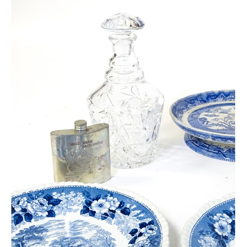 57 - A quantity of assorted ceramics to include a Chinese blue and white plate with prunus blossom decora... 