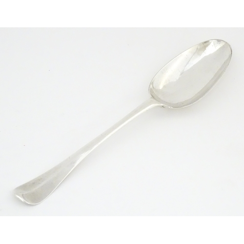 A George I silver Hanoverian spoon with rats tail bowl. hallmarked ...