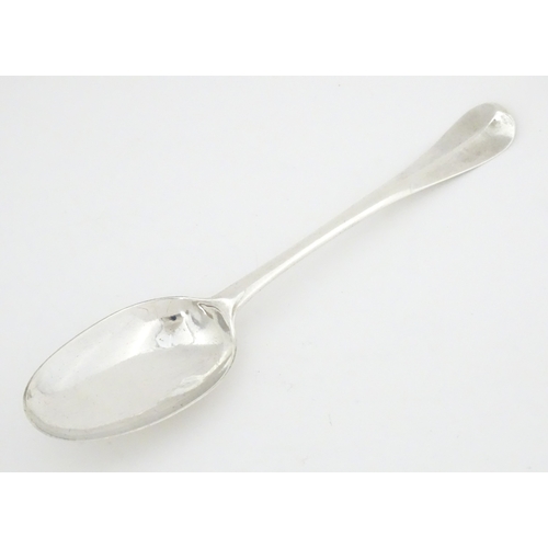 A George I silver Hanoverian spoon with rats tail bowl. hallmarked ...