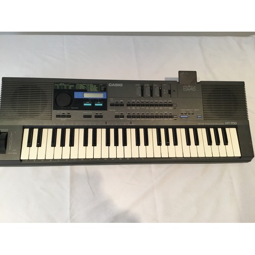 39 - A Casio  HT-700 Pulse Code Modulation Keyboard Synthesiser 


The Casio HT-700 is a vintage pulse co... 