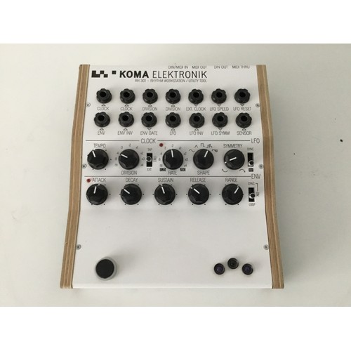 53 - Koma Elektronik RH-301 Rhythm Workstation/Utility Tool.

The Koma Elektronik RH-301 Rhythm Workstati... 
