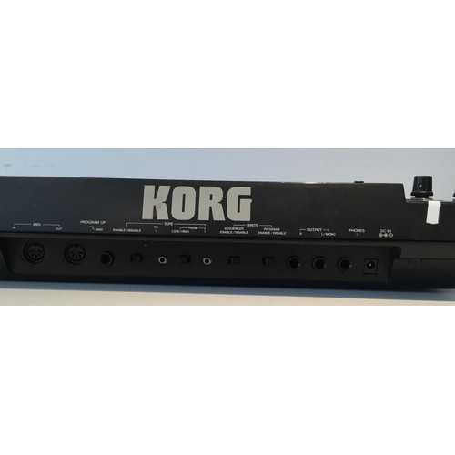 114 - Korg Poly 800 MKII synthesiser