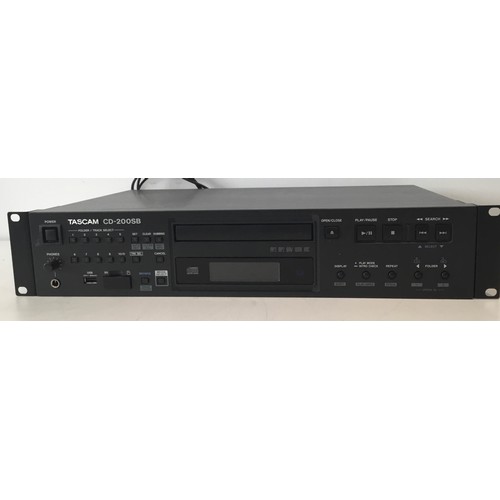 135 - A Tascam CD-200SB Rack Mountable CD Player