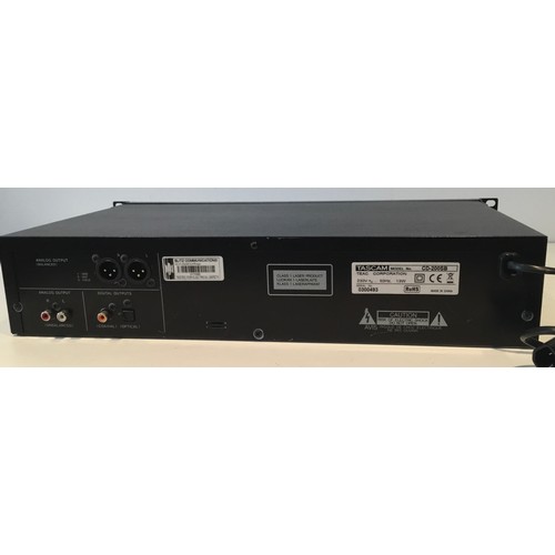 135 - A Tascam CD-200SB Rack Mountable CD Player