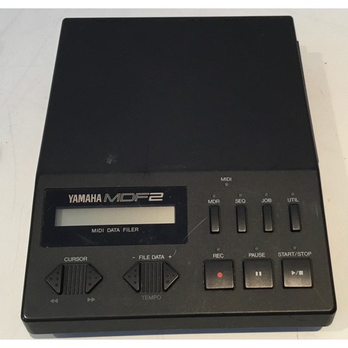 180 - Yamaha MDF2 Compact Data Storage Unit- MIDI Data Filer