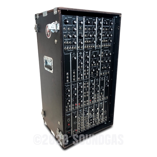 210 - Synthesizers.com Modular Synth. All modules work but not all functions have been tested and it will ... 