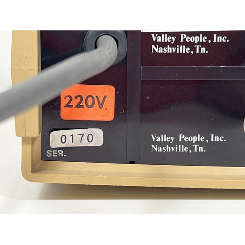 62 - Valley People Dyna-Mite Model 410-2 Dual-Channel Limiter / Expander / Gate 

OPERATIONAL STATUS: (B)... 