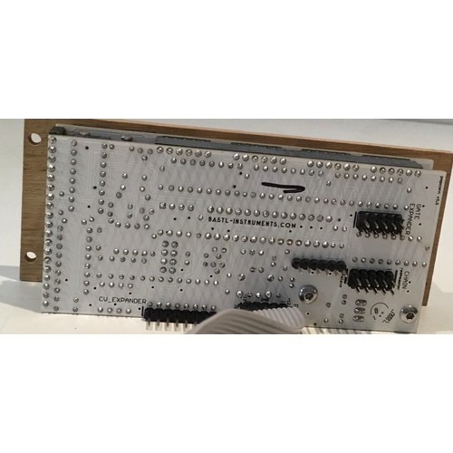 1046 - Bastl Popcorn Non-Linear CV Sequencer - Eurorack  Module.

From a working modular rig, functions gen... 