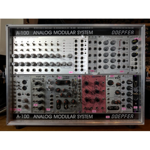 1053 - Doepfer A-155 Analog/Trigger Sequencer

Vintage German craftsmanship meets modular versatility. A rh... 