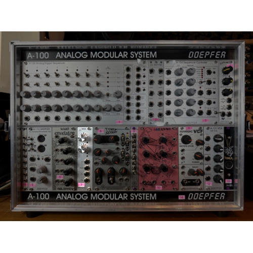 1059 - Analogue Solutions VCO

Robust UK-built oscillator. A staple source of waveforms, boasting rich tone... 