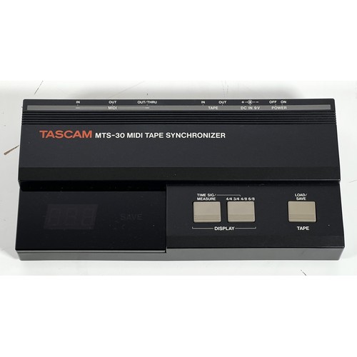 70 - Tascam MTS-30 - Boxed

Synchronizer for MIDI and tape-based equipment.
Facilitates seamless integrat... 