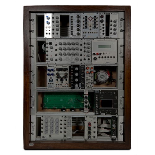 24 - Elby Designs CGS738 Mangler

Complex signal processor and modifier.
Multiple inputs and modulation s... 