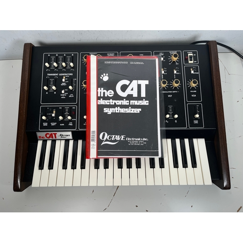 189 - Octave CAT SRM II Synthesizer in excellent condition. 240v.
Manual is a copy.

(A) Tested and seems ... 