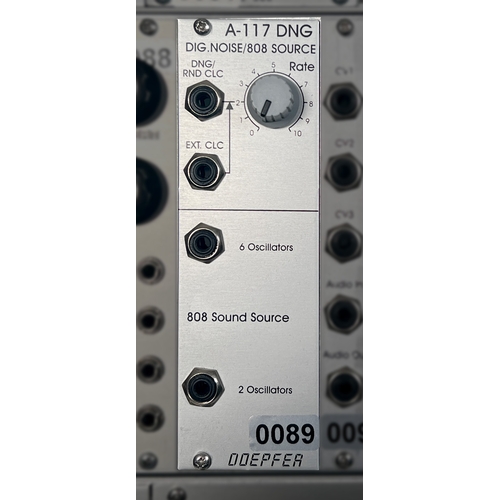 118 - Doepfer A-117 DNG Digital Noise / 808 Source

Module generating digital noise and classic TR-808 dru... 