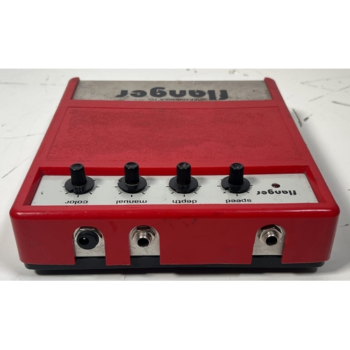 26 - Elektronika Venta PE-11 Flanger.

Mid-80s Soviet effect pedal. Capable of some wild sounds. This one... 