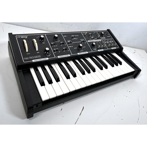 67 - Moog Rogue

Compact analog synthesizer, prized for its rich Moog sound in a portable format.

Great ... 