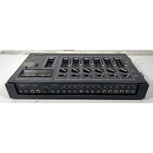 75 - Sony MX-610 6-Channel Mixer

Six-channel mixer, known for its reliability and sound quality.

(F) Te... 