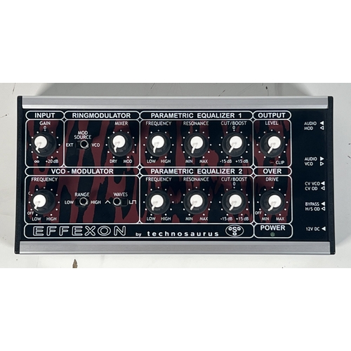 87 - Technosaurus EFFEXON.

Multi-effect unit for synthesizers, offering a range of sound processing opti... 