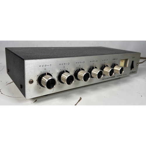 81 - Victor MI-30 Mic Mixer

Compact mixer designed specifically for microphone inputs.

1970s Japanese m... 