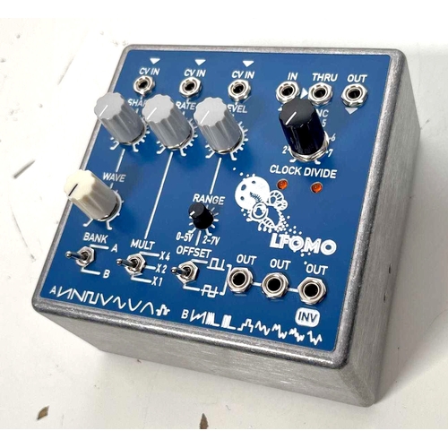 3 - Soundgas LFOmo (Prototype/V1)

Ex-demo unit in full working order. Our creation: the ultimate utilit... 