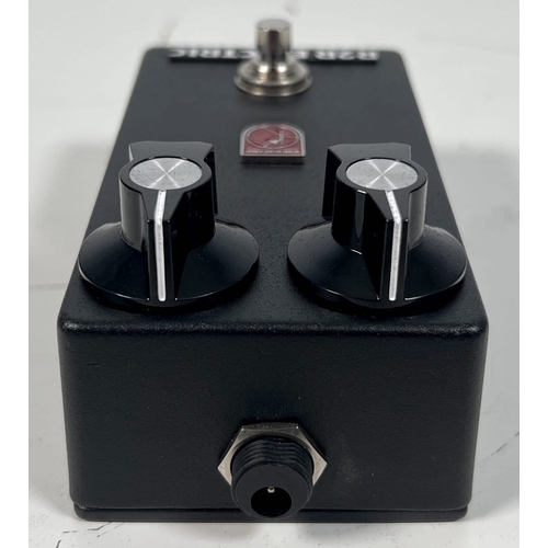 10 - R2R Electric R2RGeMaster Germanium Treble Booster. Brand New, Boxed.

Serial #26. Treble booster mad... 