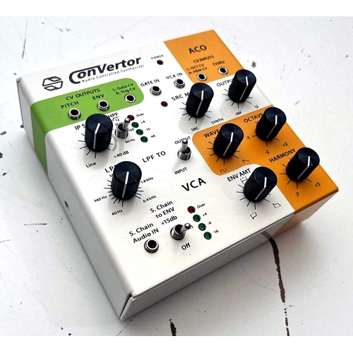 38 - Sonicsmith Convertor Audio Controlled Synthesizer

Synthesizer controlled by audio input, allowing f... 