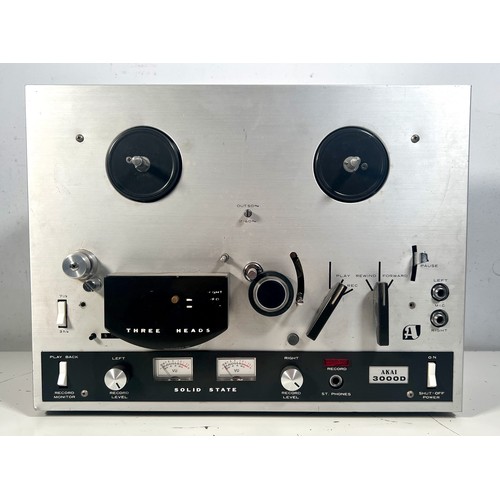 98 - Akai 3000D Tape Recorder

3000D (precursor to the 4000D),  a four-track, solid state, stereo tape de... 