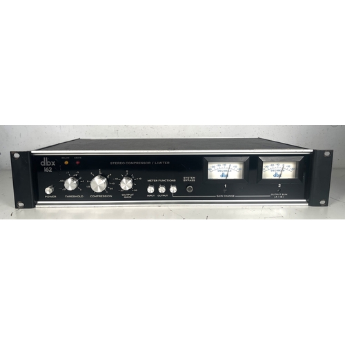 36 - DBX 162 Stereo Compressor/Limiter

Untested. We have no information about the functional status of t... 