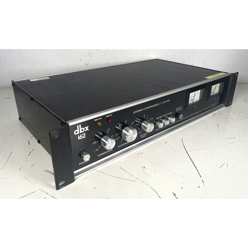 36 - DBX 162 Stereo Compressor/Limiter

Untested. We have no information about the functional status of t... 