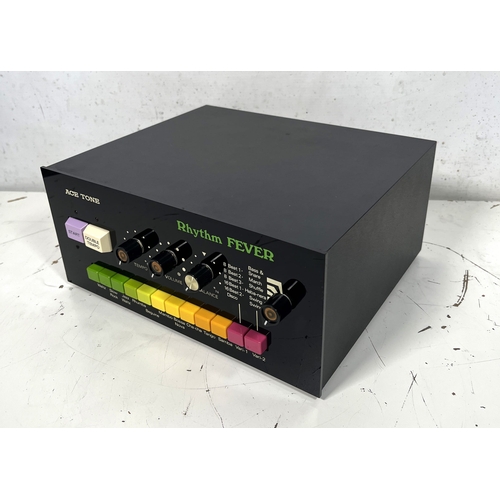 39 - Ace Tone Rhythm Fever FR-106, Boxed

Tested. Powers up but does not pass audio or is not working wel... 