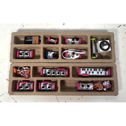 14 - Korg LittleBits Synth Kit, Boxed, Unused

Untested. We have no information about the functional stat... 