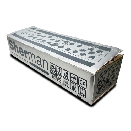 75 - Sherman Filterbank 2, mint, boxed

(A) Tested and working. 
No guarantee or warranty implied. Operat... 