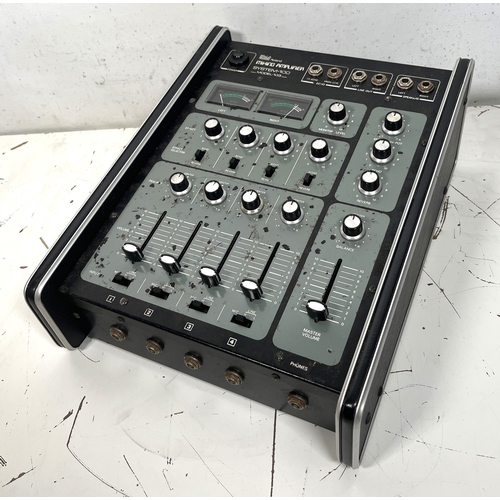 100 - Roland System-100 Model 103 Mixer

(C) Tested. Powers up, passes signal but has various faults and/o... 