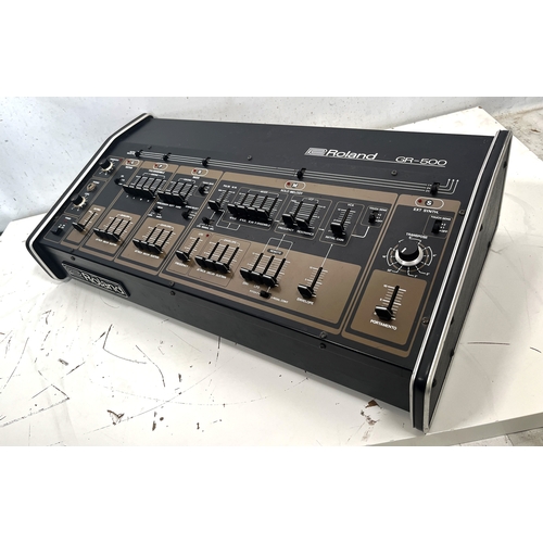 101 - Roland GR-500

(E) Untested. We have no information about the functional status of this item.