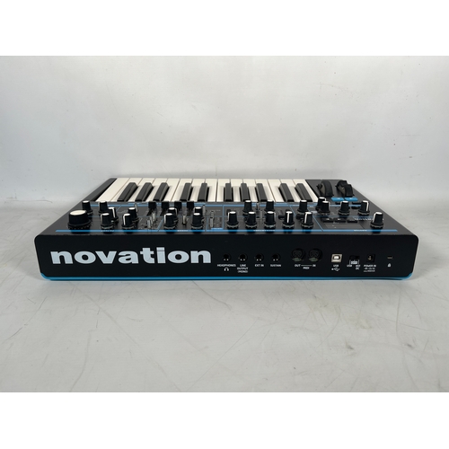 140 - Novation Bass Station II, Analogue Synthesizer