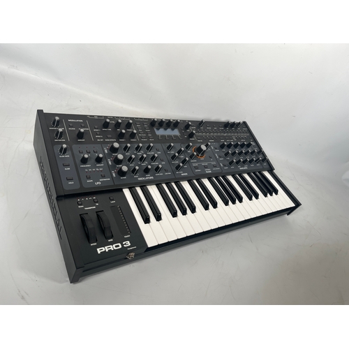 141 - Sequential PRO 3

A hybrid synthesizer that merges the best of analog and digital technology to deli... 