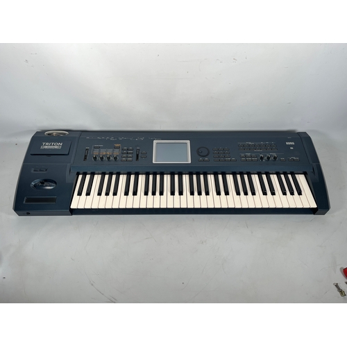 Korg Triton Extreme, Music Workstation